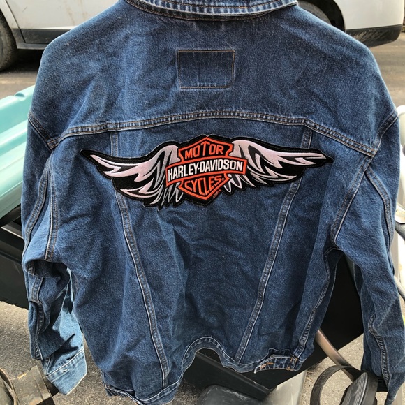 Jean jacket - Picture 2 of 3